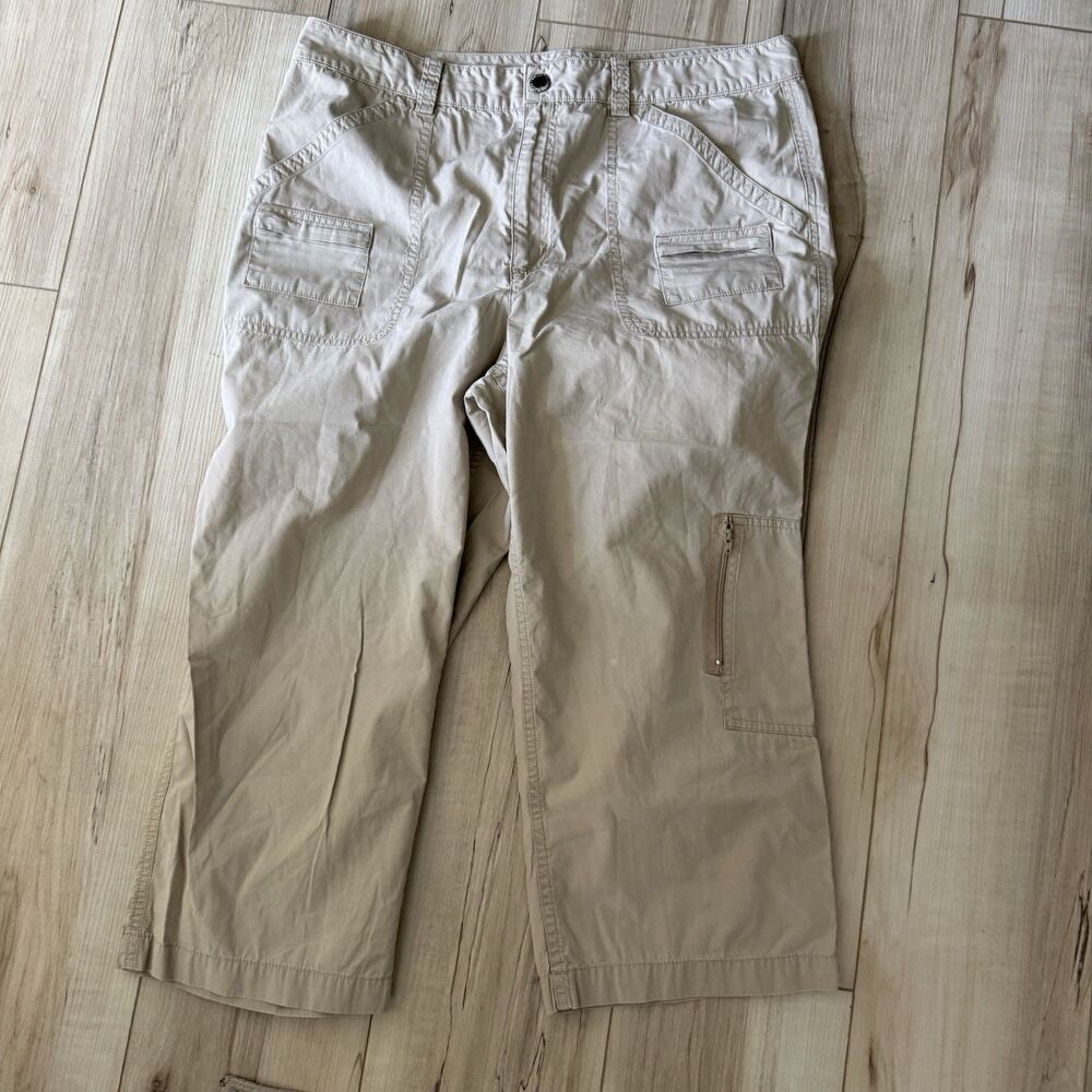 Lauren Ralph Lauren Women's Cream Khaki Cargo Capris Size 12